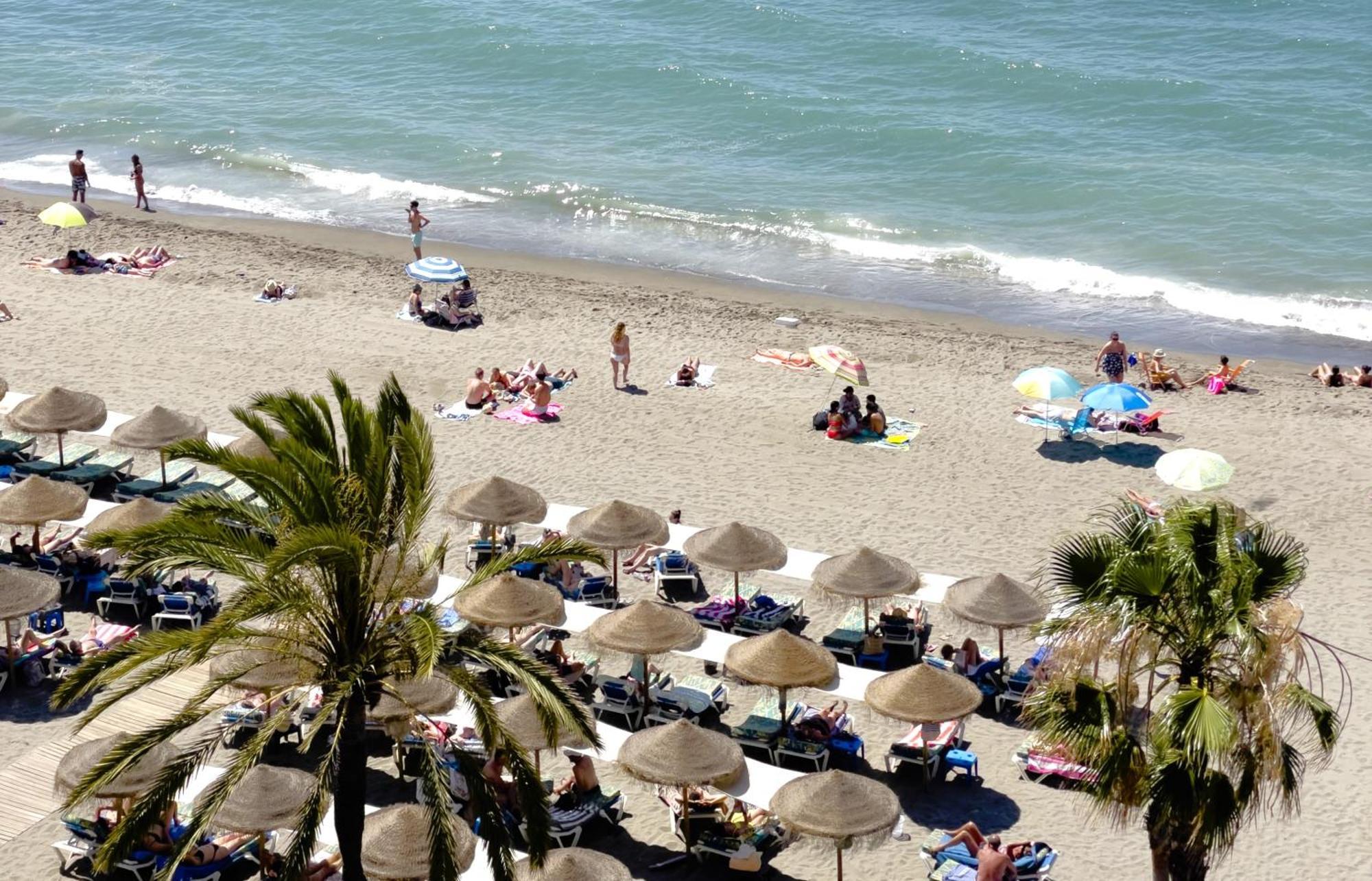 Mediterraneo 508. Fantastic Studio On The Beachfront With Sea Views. Marbella Exteriör bild